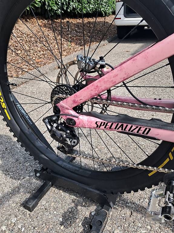 Velos: Specialized Demo Race – Gebraucht aus Onnens FR von oma_7ngq 2