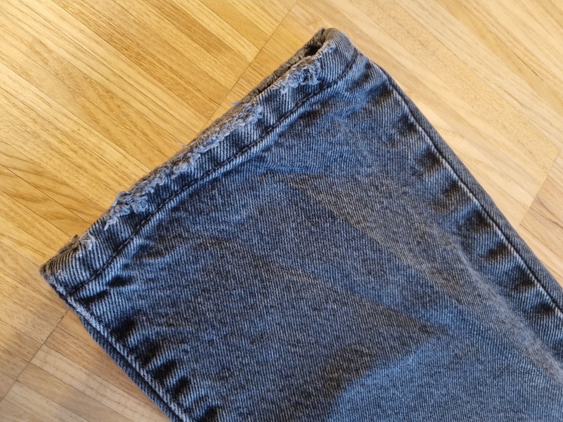Levi's Jeans: Levi's Middy Straight, Gr. 25 – Usato da Zürich venduto da zimmi_o 3