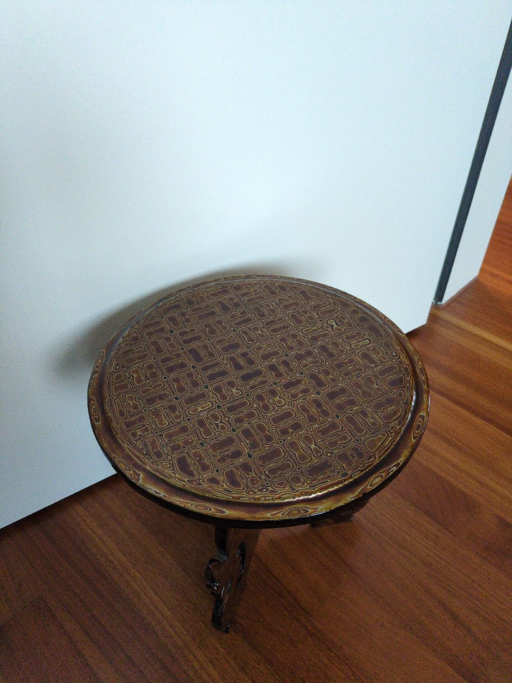 Tische: Retro Beistelltisch/Hocker aus Myanmar – Neu (gemäss Beschreibung) aus Dübendorf von bluenile80