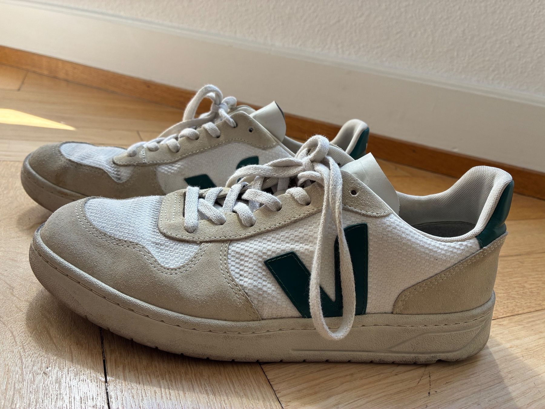 Veja Scarpe da uomo: Veja Sneaker - weiss/beige - Grösse 44 – Usato da Basel venduto da Jannick_W 2