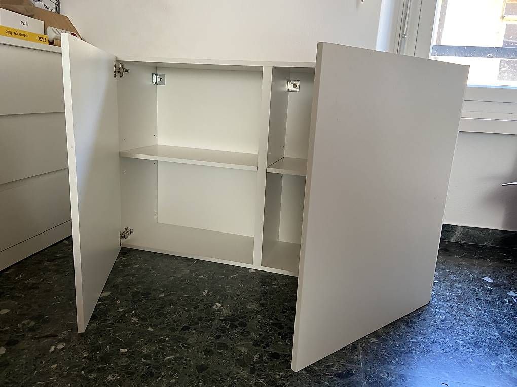 Armadi: Mobile pensile IKEA per cucina – Usato da Riva San Vitale venduto da les_85dl 1