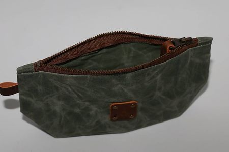 Schöne Canvas Tasche mit Lederelementen