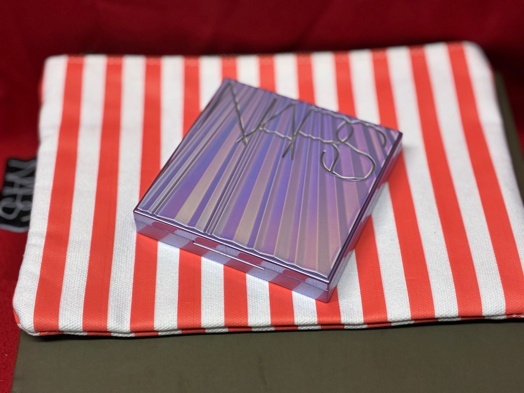Nars Make-up: NARS Skyrocket Puder & Trousse - neu ✨ orginalverpackt. – Nuovo e nell'imballaggio originale da Niederglatt ZH venduto da karinso 2