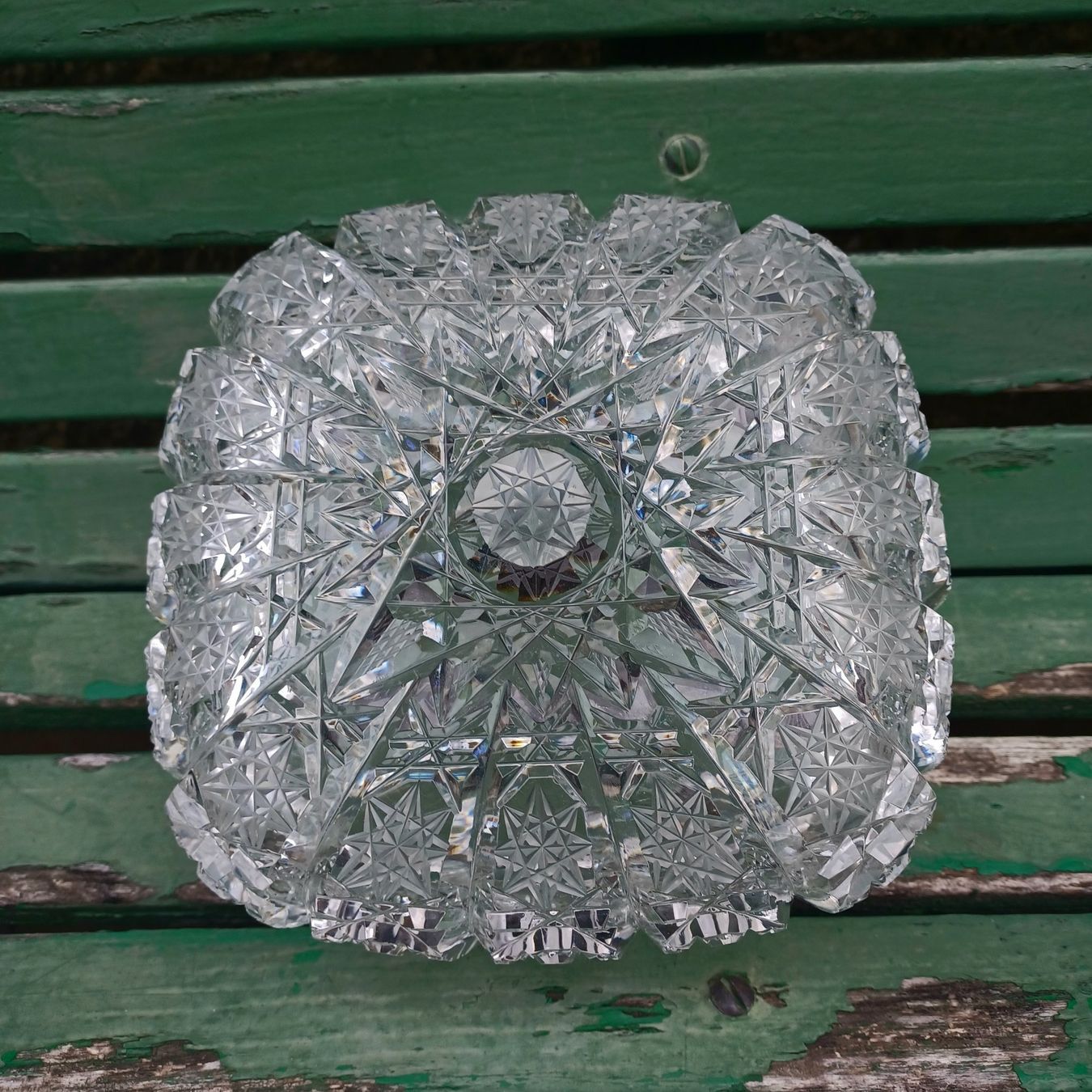 Piatti di portata: Plat en cristal de bohème gravé – Usato da Neuchâtel venduto da Jivar 1