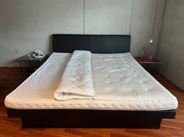 Wasserbett 200 x 220cm - NP: 6428 Fr.  Zwei neue Matratzen