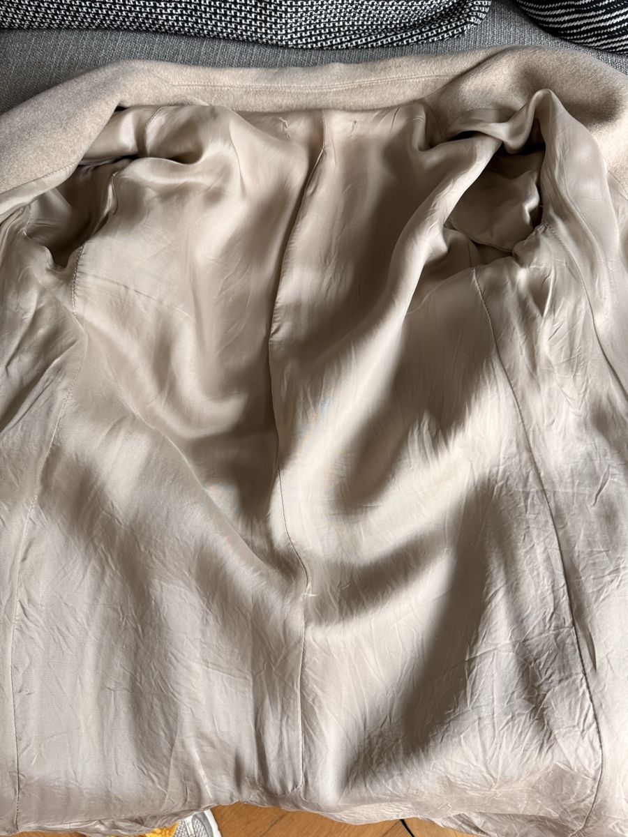 Cappotti: Trendiger Mantel in Beige, Grösse M – Usato da Zürich venduto da Albis37 3