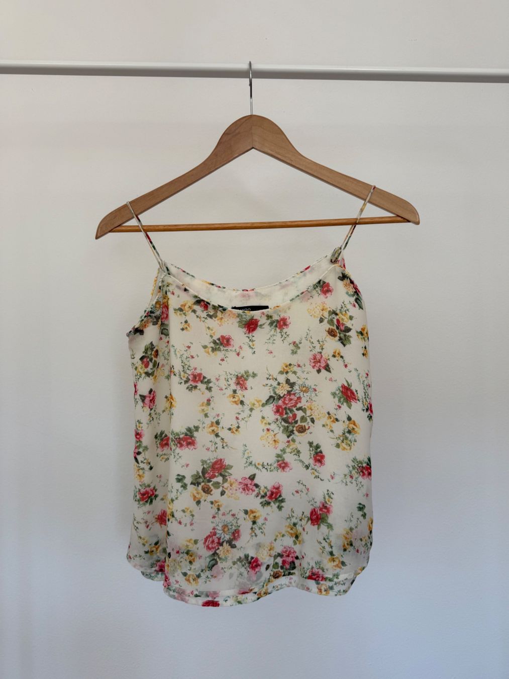 Mango Top: Mango Sommer Top, Gr. XS, Blumenmuster – Usato da Kriens venduto da MeinKleiderschrank 1