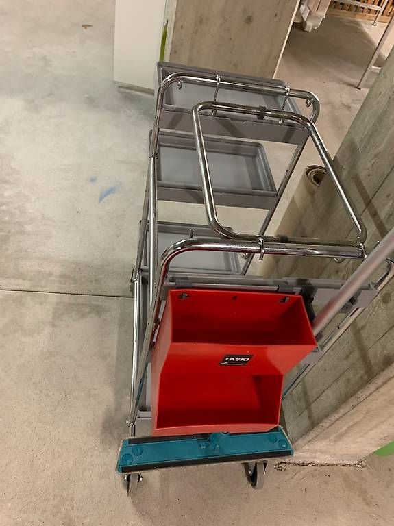 Banconi: Reinigungswagen – Usato da Niedergösgen venduto da cupuasu 1