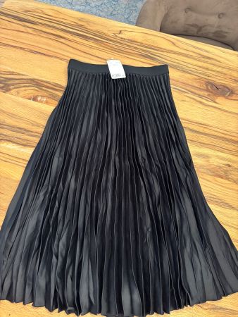 Elegante schwarze Faltenrock-Midi-Rock-Sommerkleid 36-38