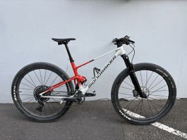 Mondraker F-Podium R 2024 – Gr. M, Carbon XC Fully, Mavic Ca