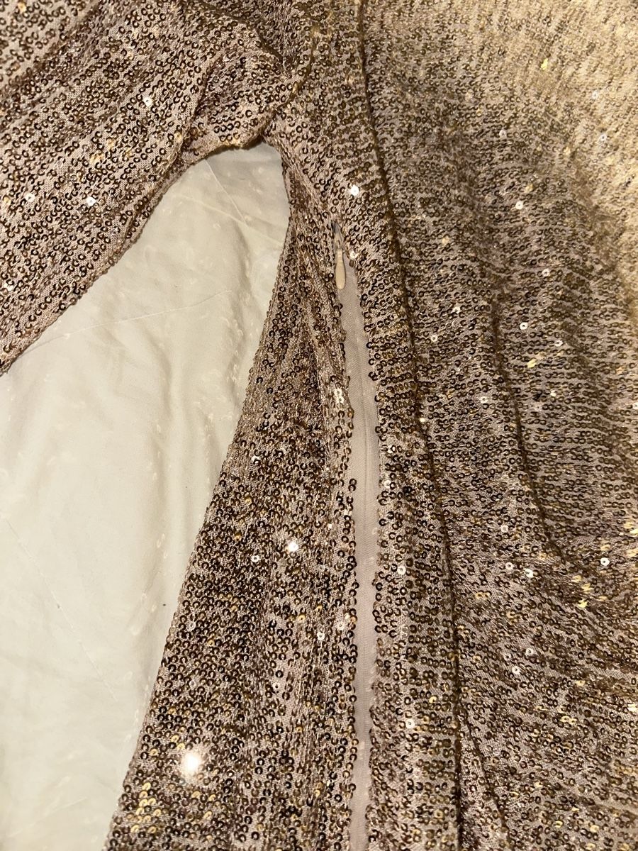 H&M Vestiti: Glitzerndes Partykleid mit einem Ärmel, Grösse XL – Nuovo (secondo la descrizione) da Köniz venduto da lar_m9xk 3