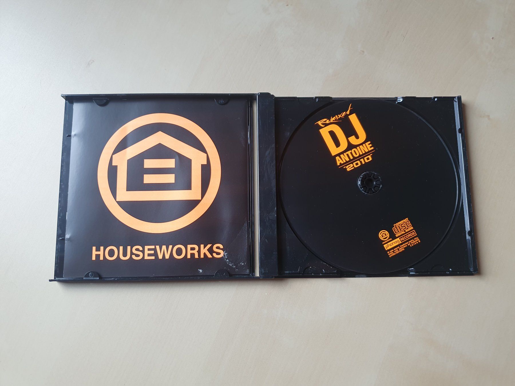 CD: DJ Antoine 2010 Remixed – Usato da Stansstad venduto da collectorsshop 2