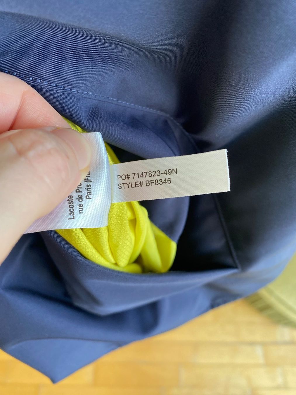 Lacoste Giacche: Veste mi-saison Lacoste réversible taille 42 – Usato da Basel venduto da Maria-Alexa 8