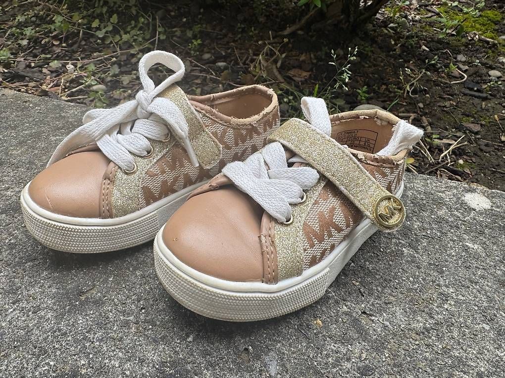 Michael Kors Scarpe per ragazzi: Michael Kors Kindersneaker 23 – Usato da Zürich venduto da Pivoine2612