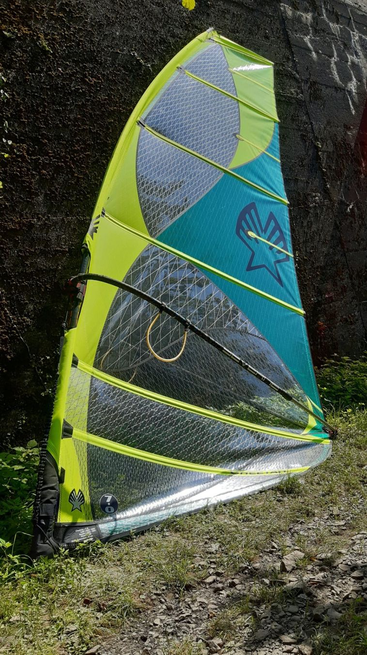 Surf: Windsurf-Segel – Usato da Kappel am Albis venduto da Miha4