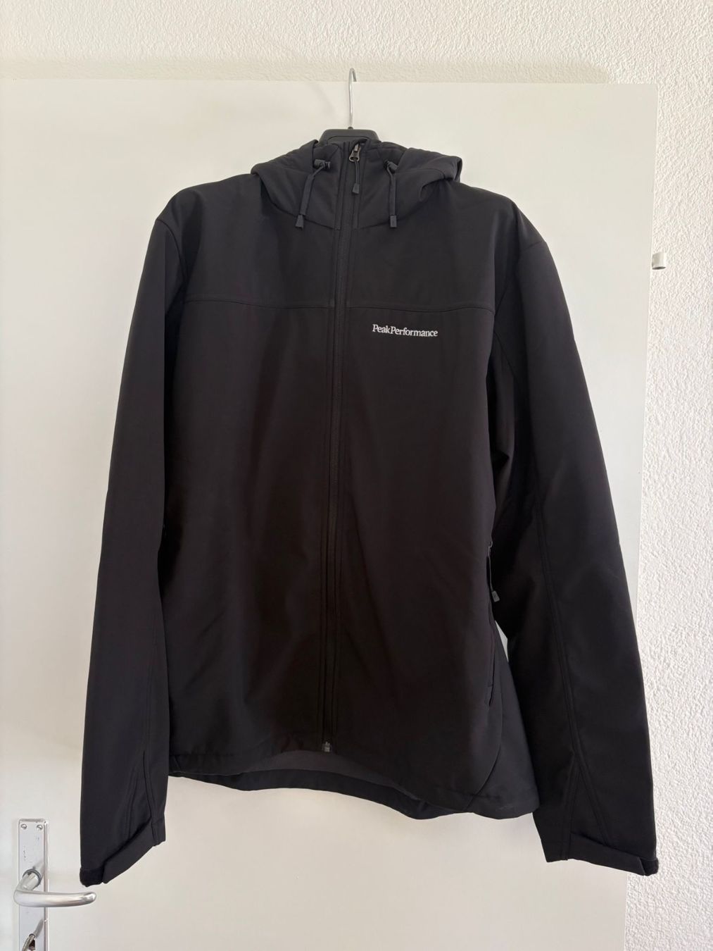 Peak Performance Giacche: Peak Performance Softshell Jacke – Nuovo (secondo la descrizione) da Rüti ZH venduto da mi-ro-75
