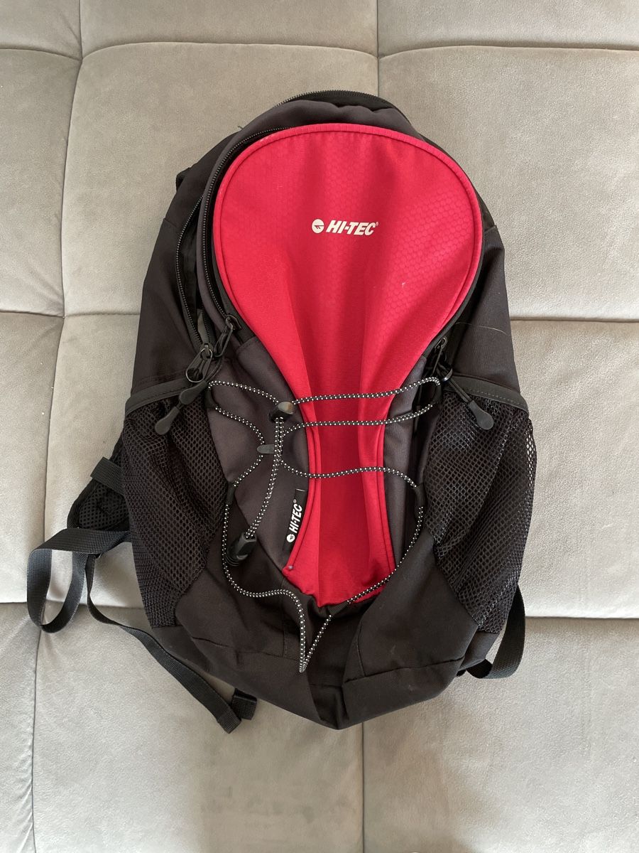Hi-Tec Zaini: Hi-Tec (Tages-) Rucksack – Usato da Neuhausen venduto da kak_5bnw