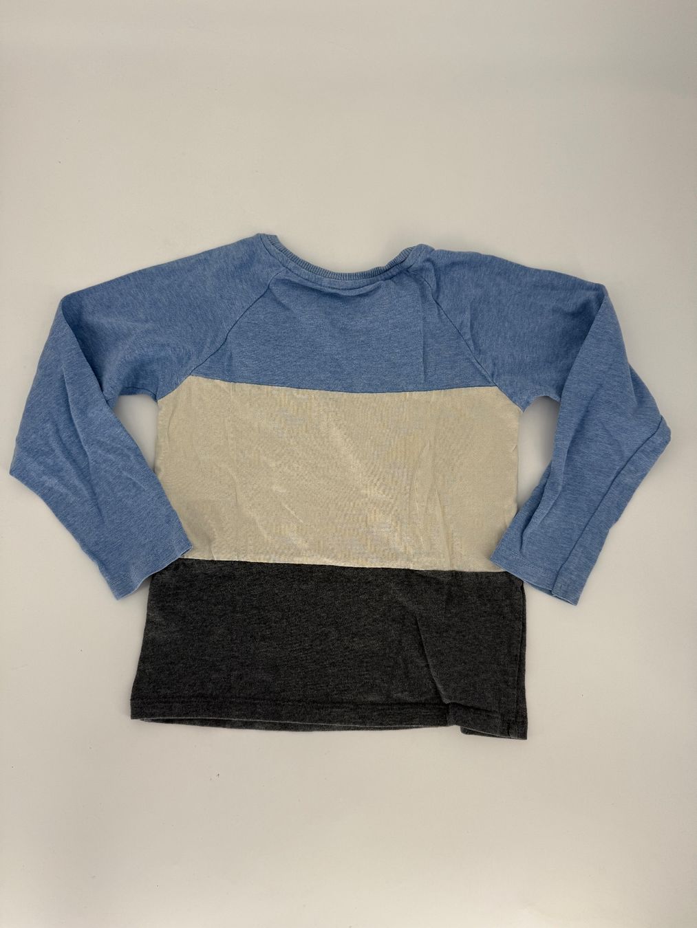 Esprit Hemden, T-Shirts & Polos: Esprit Langarm Shirt Gr. 104/110 – Gebraucht aus Auenstein von moin. 1
