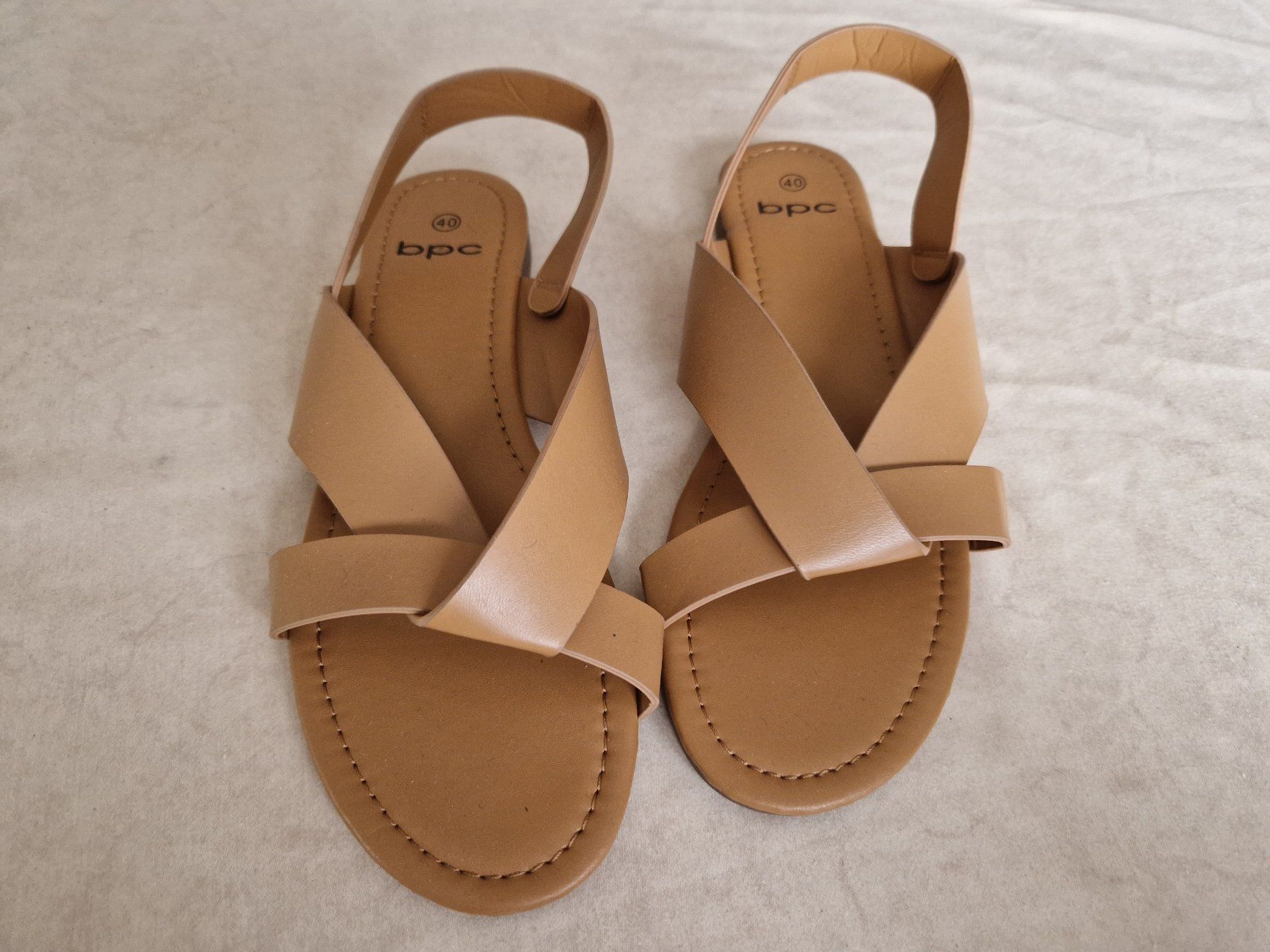Scarpe da donna: Sandale Caramel Farbig – Nuovo (secondo la descrizione) da Niederbipp venduto da Trude04