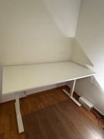 Schreibtisch höhenverstellbar bis zum Stehtisch