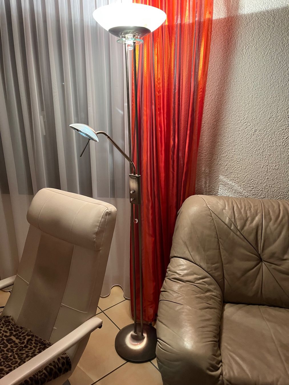 Lampes: Stehlampe – D'occasion à Grabs par kaleks