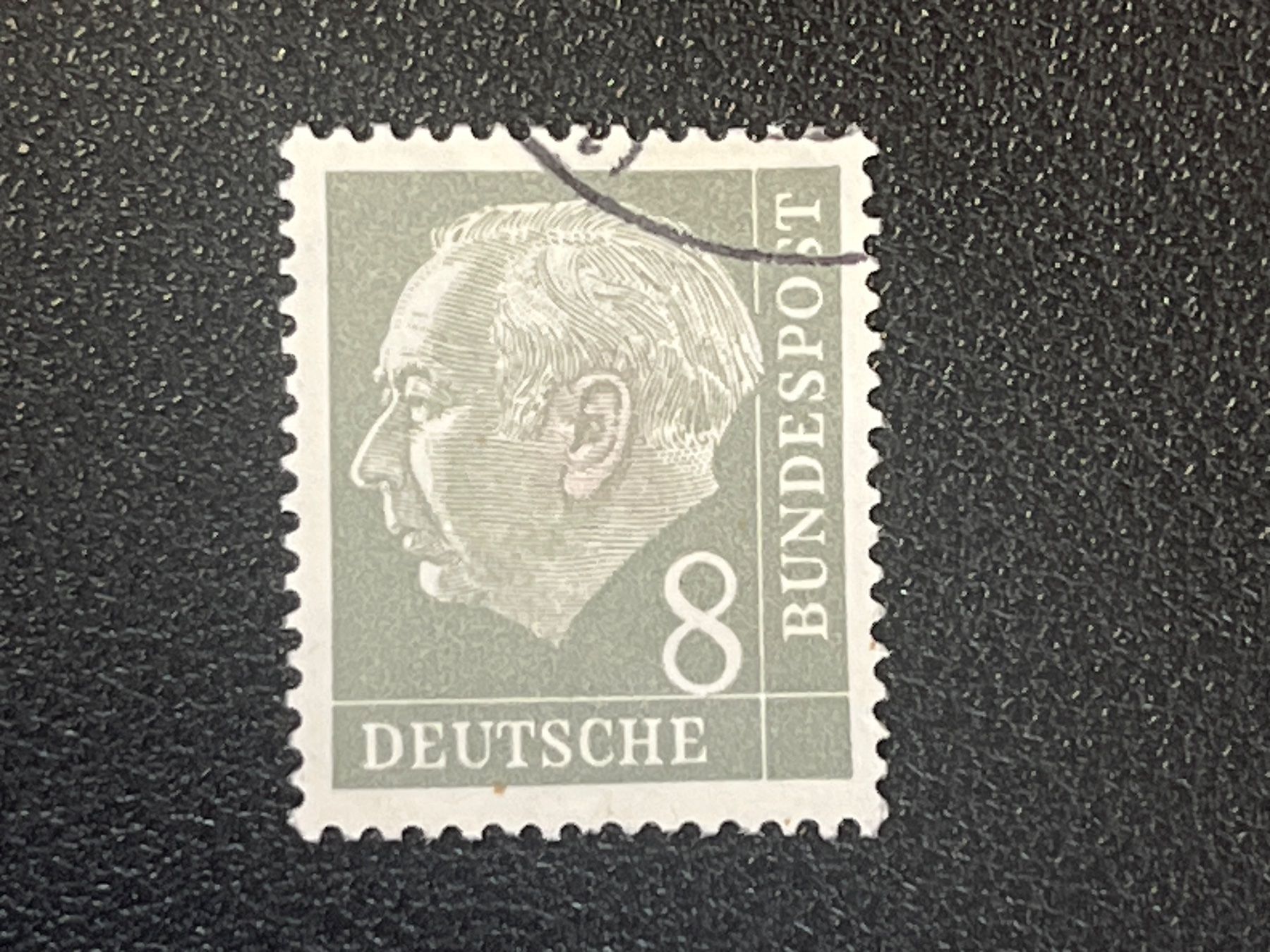 Alle Briefmarken: Deutschland Briefmarke – Gebraucht aus Chiasso von AzenYa