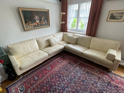 Divani: ERPO Nappaleder-Sofa weiss – Usato da Gelterkinden venduto da RemoViscardi