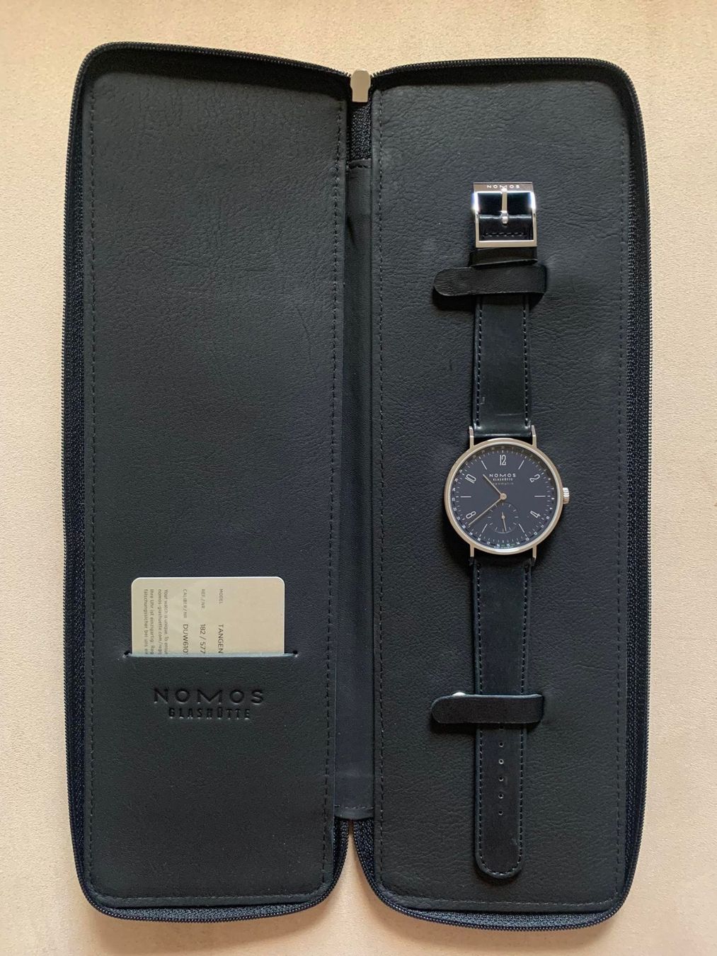 Nomos Orologi: NOMOS 182  Tangente 41 Update – Nuovo e nell'imballaggio originale da Triesen venduto da hor_6kx9 5
