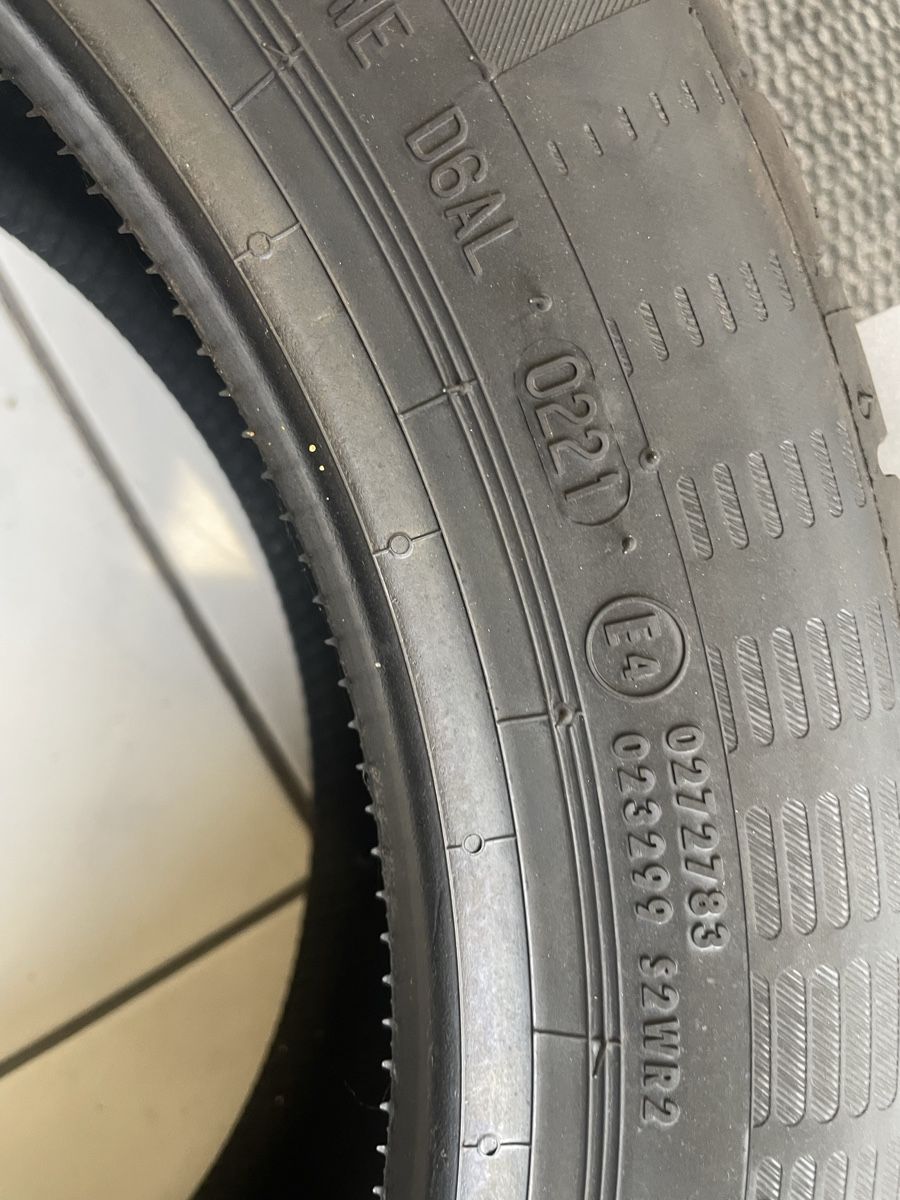 Pneumatici & Ruote complete: Neue Pneu Continental 4 stk – Nuovo e nell'imballaggio originale da Tecknau venduto da Garage_St.Buser 3