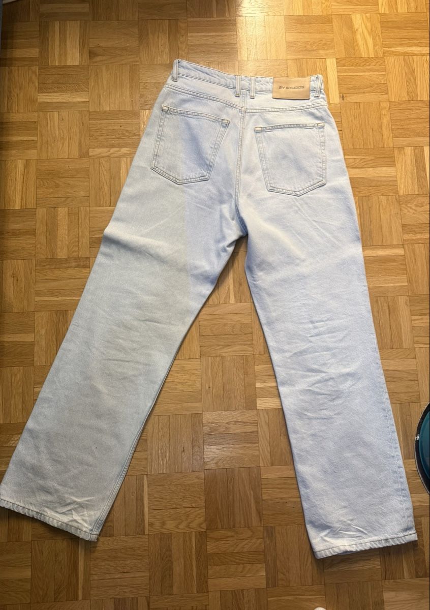 Jeans: Jean 2Y Studios ample bleu clair taille Eu 28, – Nuovo (secondo la descrizione) da Le Lignon venduto da teo_zb9h 1