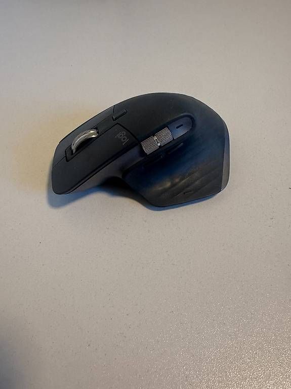 Souris: Logitech MX Master 3 inkl. gratis Versand – D'occasion à Luzern par _Luccer 2