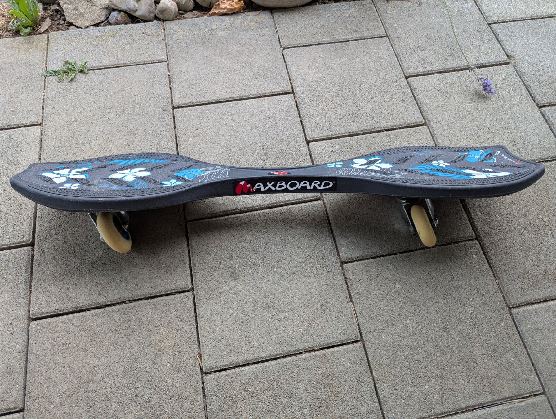 Skateboards: Schönes Waveboard Maxboard in gutem Zustand – D'occasion à Heimenhausen par beatama
