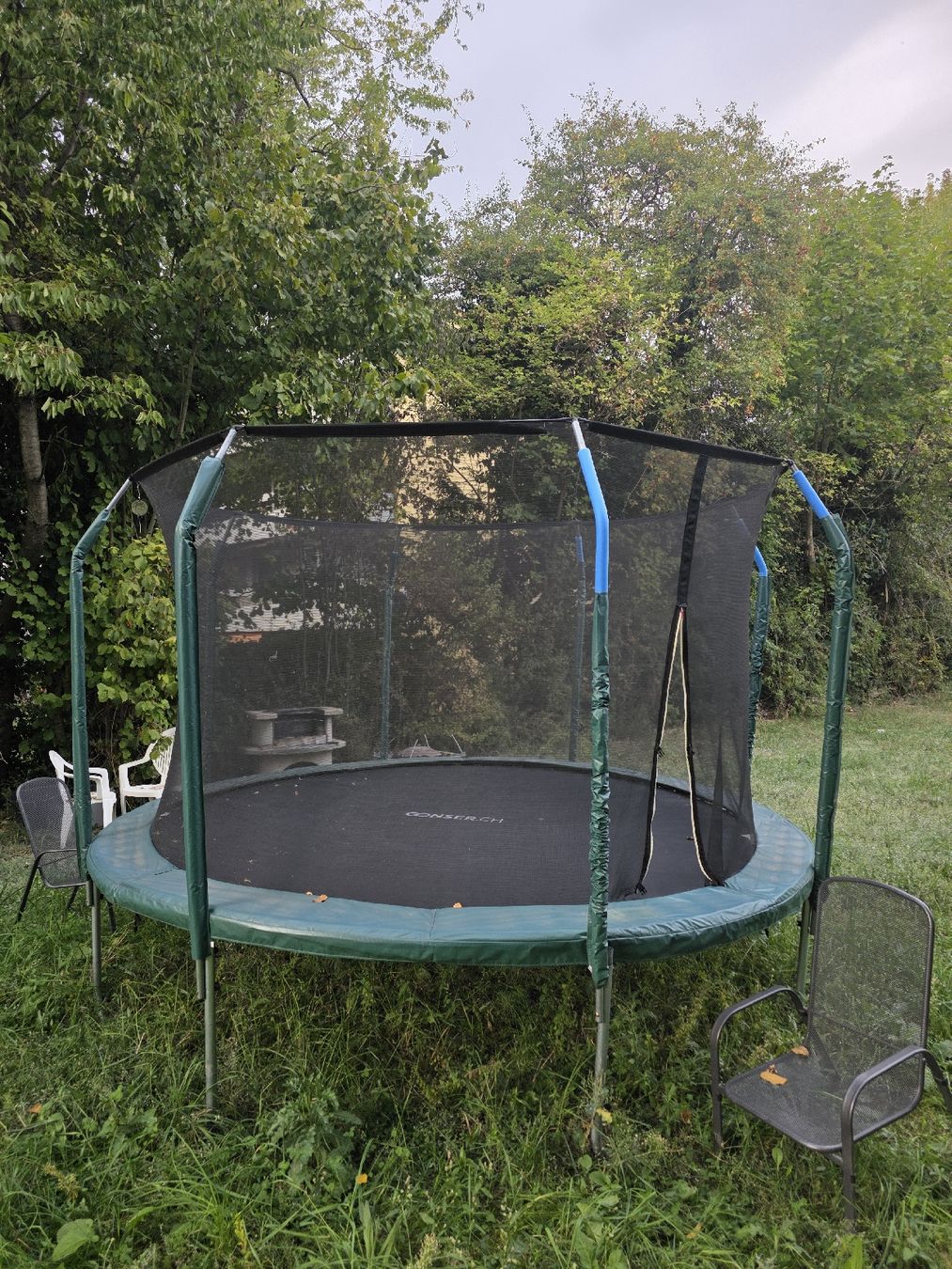 Gonser Trampoline: GONSER Gartentrampolin mit Sicherheitsnetz – Gebraucht aus Biel/Bienne von ast_9gtk 2