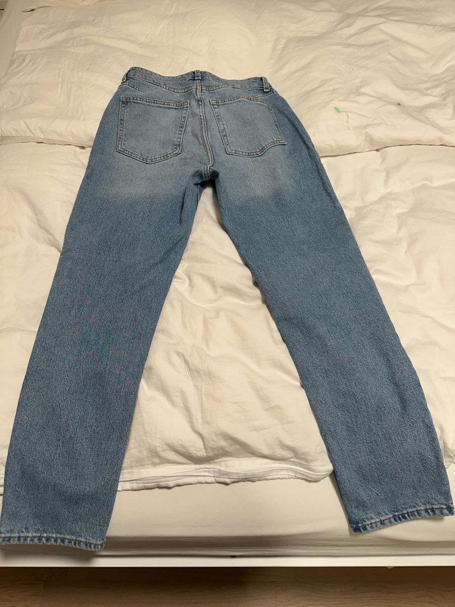 H&M Jeans: Mom Jeans H&M Gr. 38 – Usato da Dübendorf venduto da nat_h9wg 1