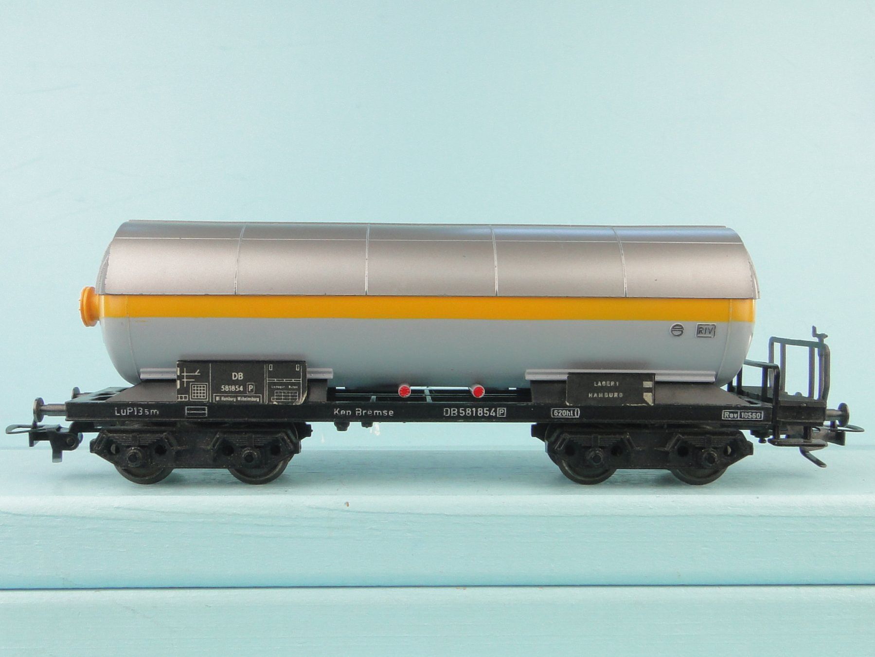 Fleischmann Modellini di ferrovie: Fleischmann H0 DB Kesselwagen, Märklin Kupplung – Usato da Bülach venduto da cann11 2