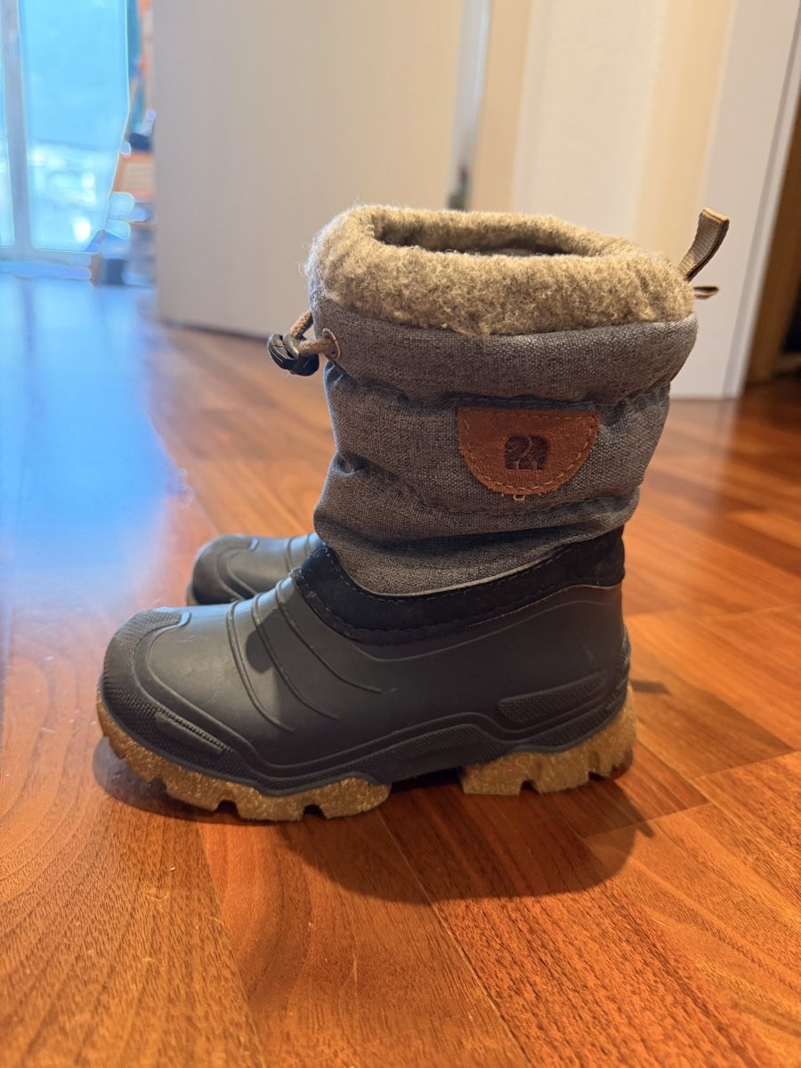 Elefanten Schuhe für Jungen: Kinder Schneestiefel Gr. 28 – Gebraucht aus Adliswil von Marylu001
