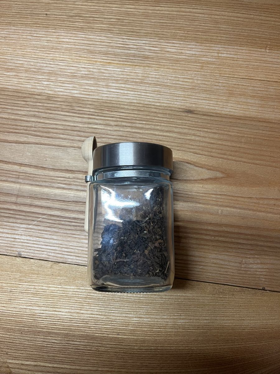 Contenitori & Simili: Teedose Glas mit Löffel – Usato da Goldingen venduto da Thomas.Perrin