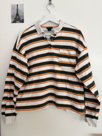 Gestreiftes Langarm Shirt mit Kragen – Oversize Look