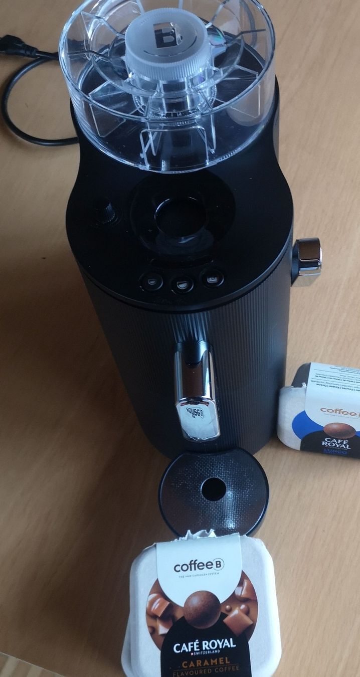 Coffee B Macchine per caffè & Macchine per espresso: Coffee B Globe Kaffeemaschine - Neuwertig! – Usato da Grasswil venduto da tobias9891 1