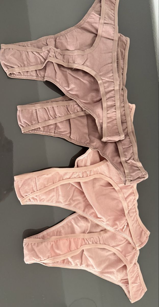 Sonstige Unterwäsche: String 4 Stück Grösse 36/38  petite fleur – Neu (gemäss Beschreibung) aus Pfeffikon LU von pepino17 1