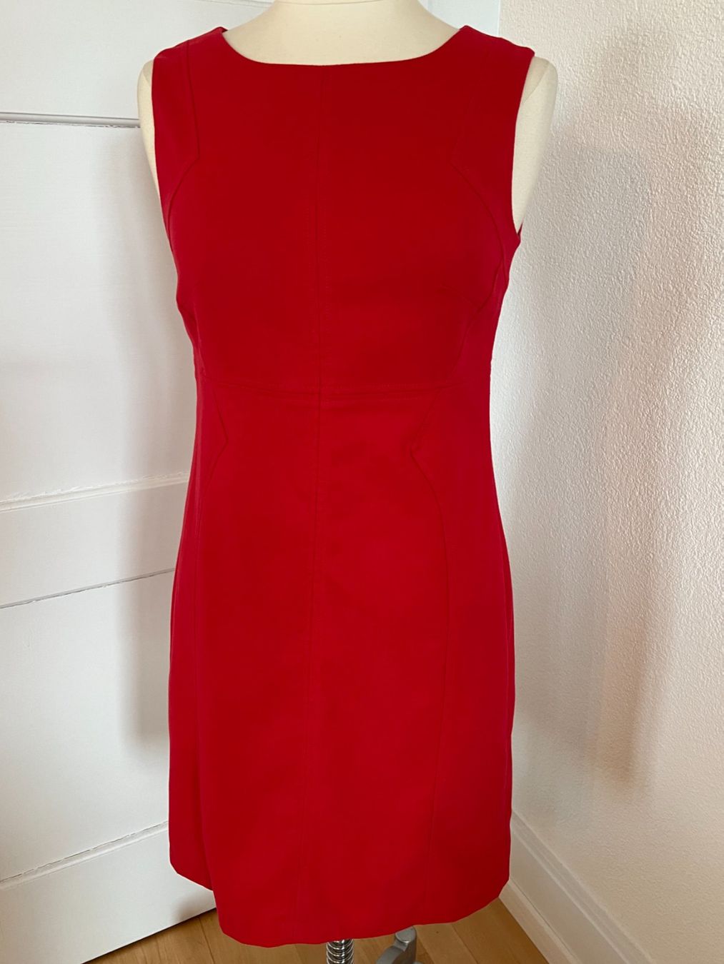Comma Vestiti: Comma Damen Etui Kleid, Gr. 36, Rot – Usato da Worb venduto da farben20zauber 1