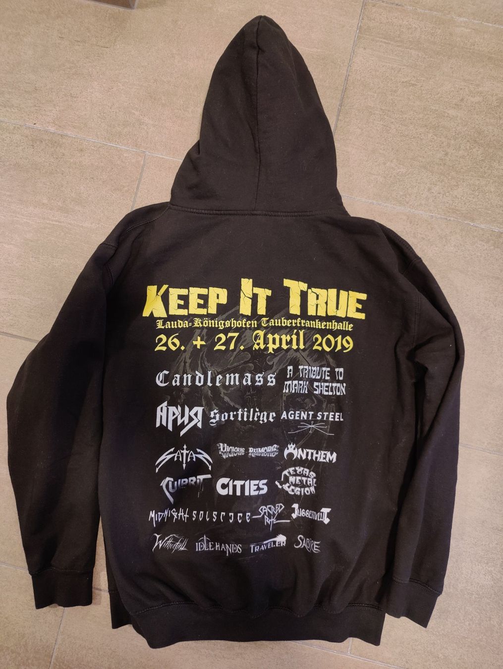 Schallplatten: Keep it True 2019 Kapuzenpullover/Zipper (Size L) – Gebraucht aus Rafz von adrenalynn 1