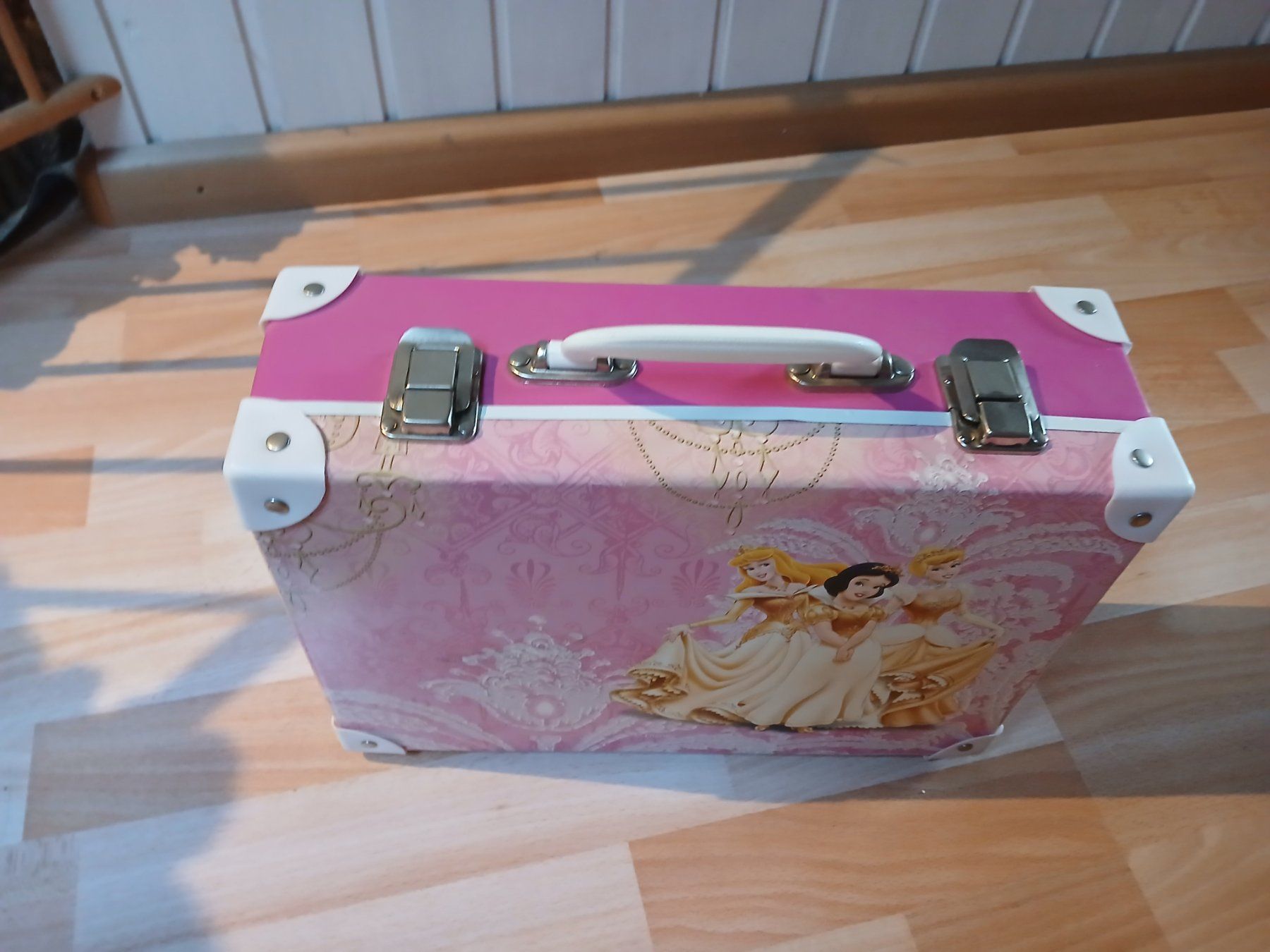 Disney Valigie: Disney Princess Koffer – Usato da Bärschwil venduto da kik_c28v 1