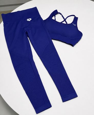 Sport-Set von Women’s Best Leggings und BH blau Grösse M