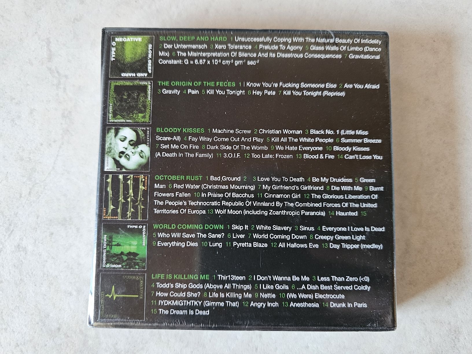 CDs: Type O Negative - The Complete Collection 1991 - 2003 / OVP – Neu und originalverpackt aus Schneisingen von backstore24 1