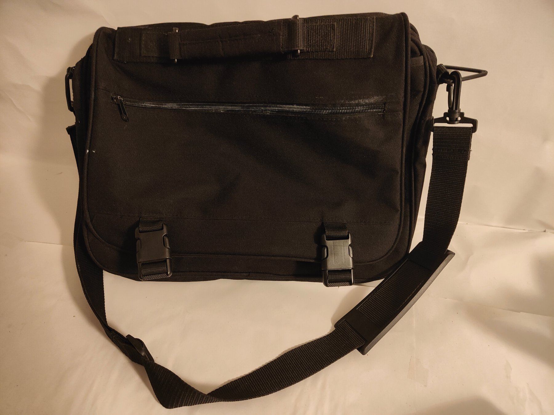 Borse: Laptoptasche – Usato da Studen BE venduto da Paplo