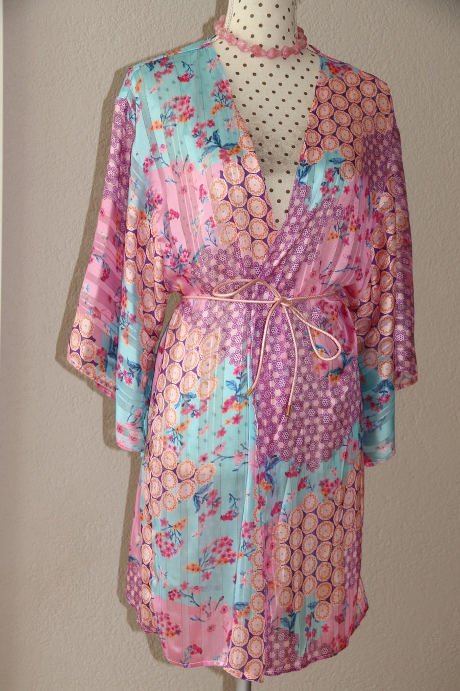 Tuniche: Hübsche  Strandtunika / Kimono Gr.S-M neu – Nuovo (secondo la descrizione) da Oberwil-Lieli venduto da Svetlana28 4