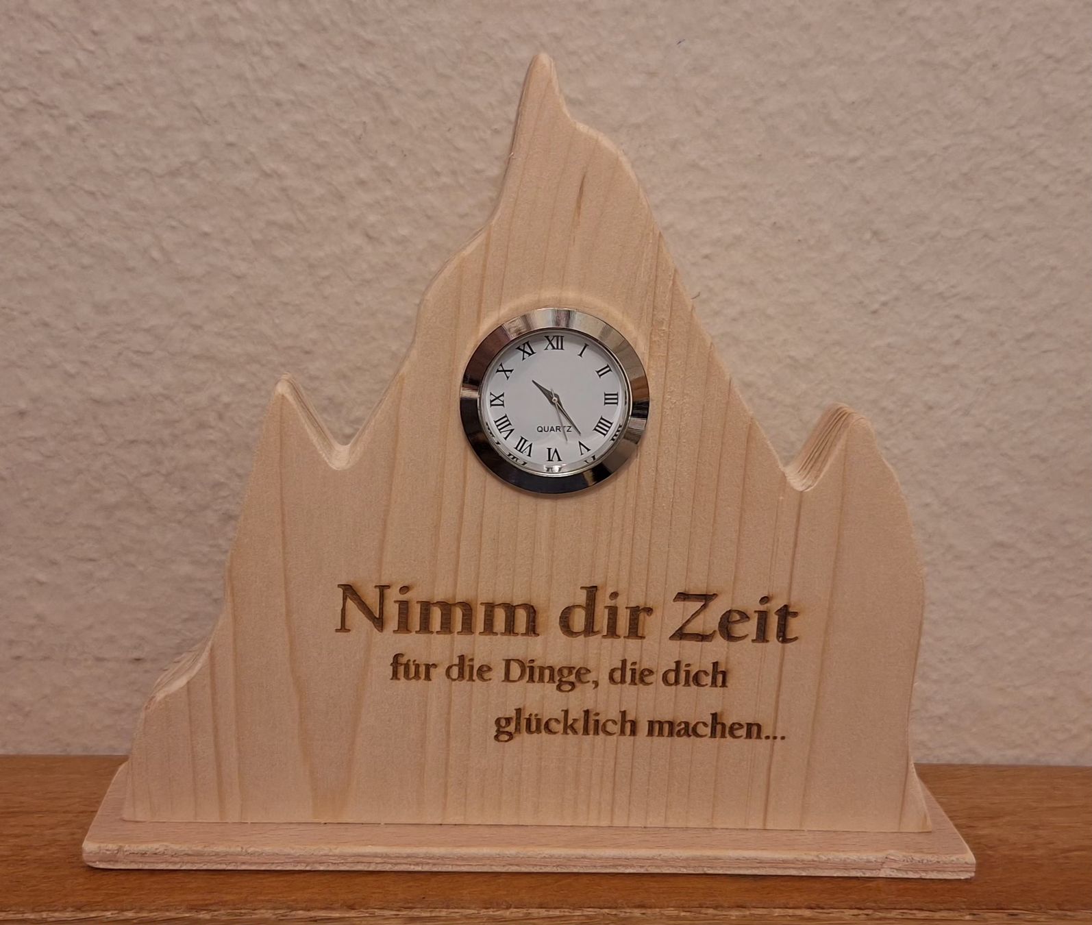 Tutte le decorazioni: Uhr in Holz-Deko – Nuovo e nell'imballaggio originale da Mönchaltorf venduto da Joka013
