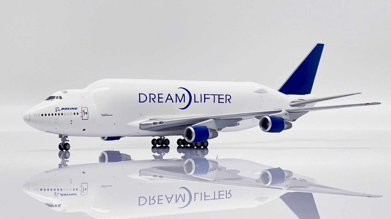 Boeing Kit di modellismo & Modellini statici: B747-400 DREAMLIFTER – Nuovo e nell'imballaggio originale da Morges venduto da iljamuromez