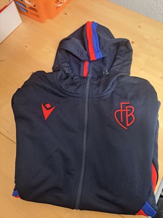 FCB Jäckli von macron
